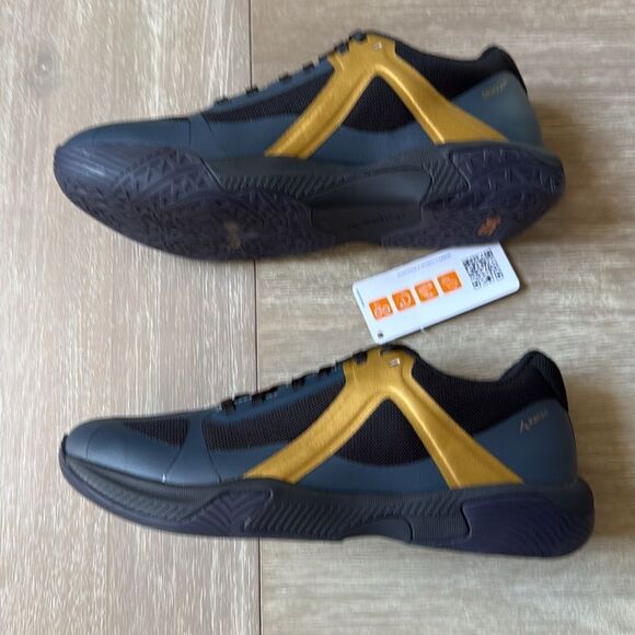 Kanso DragonFly Indoor Court Shoes Black/Gold size 7.5 NWT in box - Picture 12 of 15